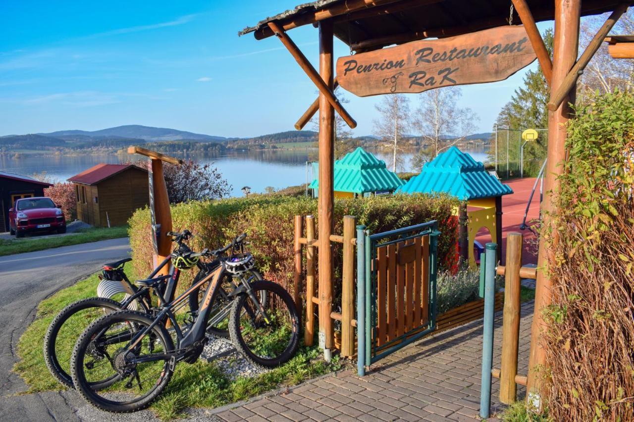 Penzion Rak Wellness Černá v Pošumaví Exteriör bild